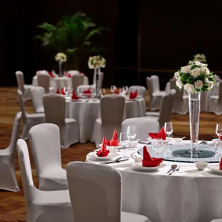 Hilton Jiaxing Hotel Bagian luar foto