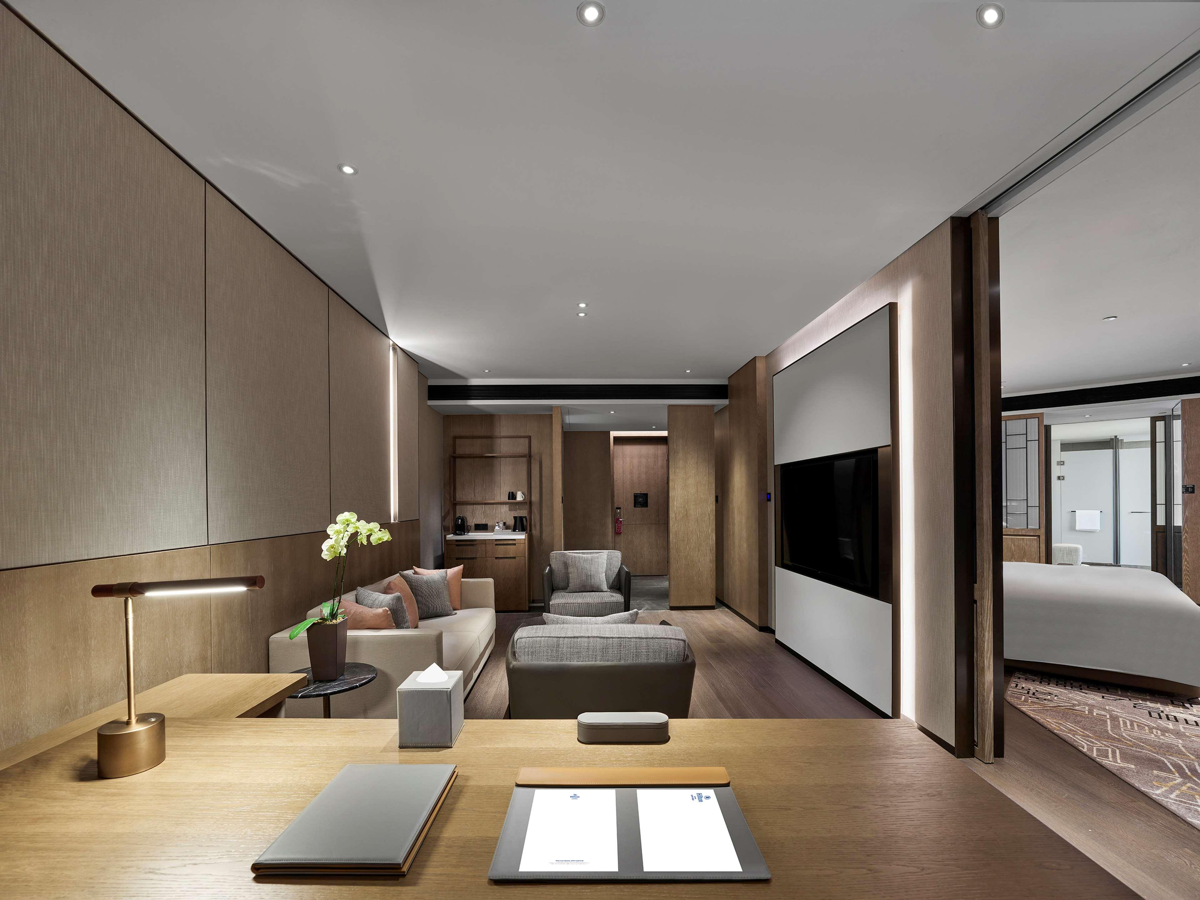 Hilton Jiaxing Hotel Bagian luar foto