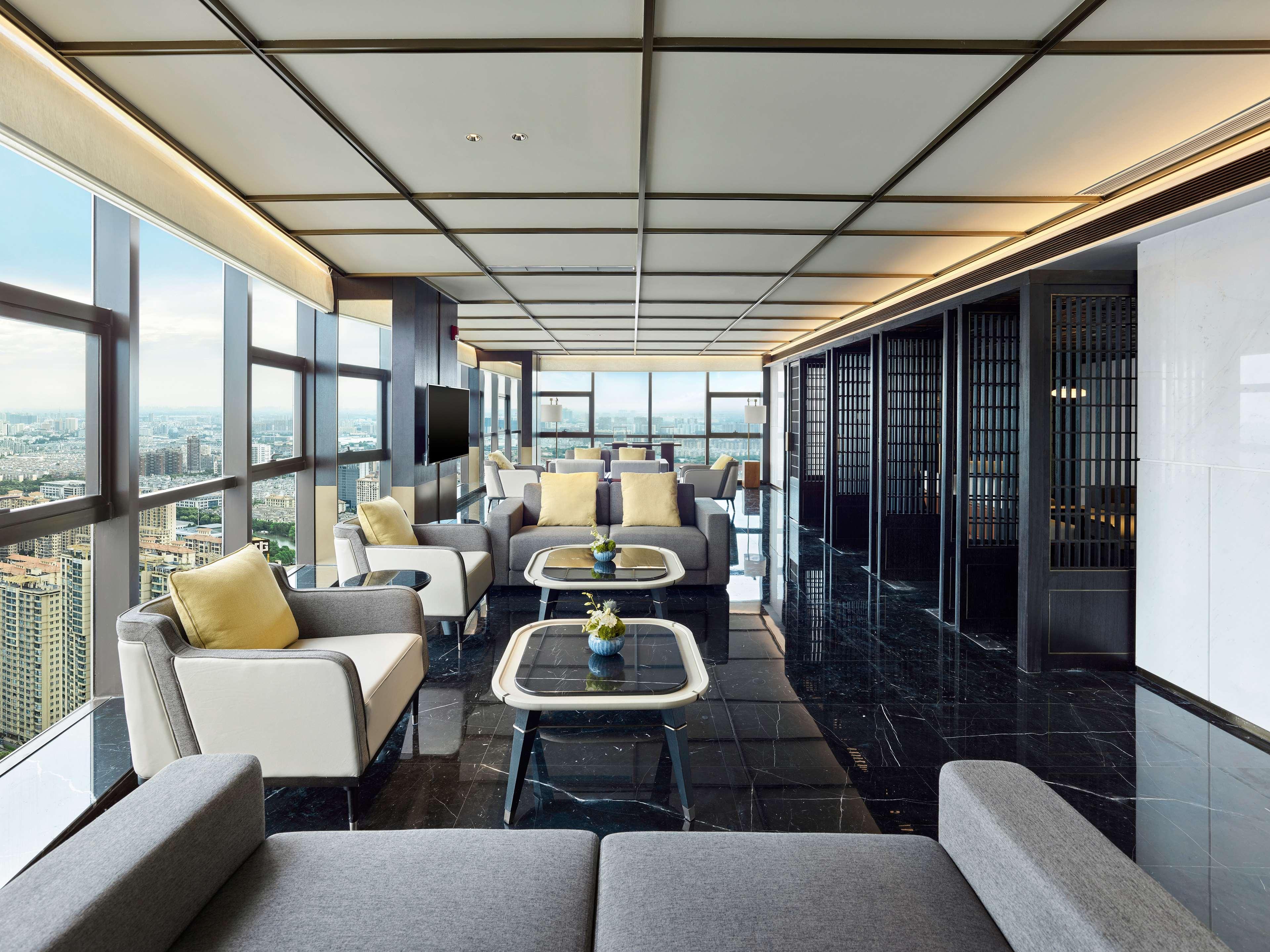 Hilton Jiaxing Hotel Bagian luar foto