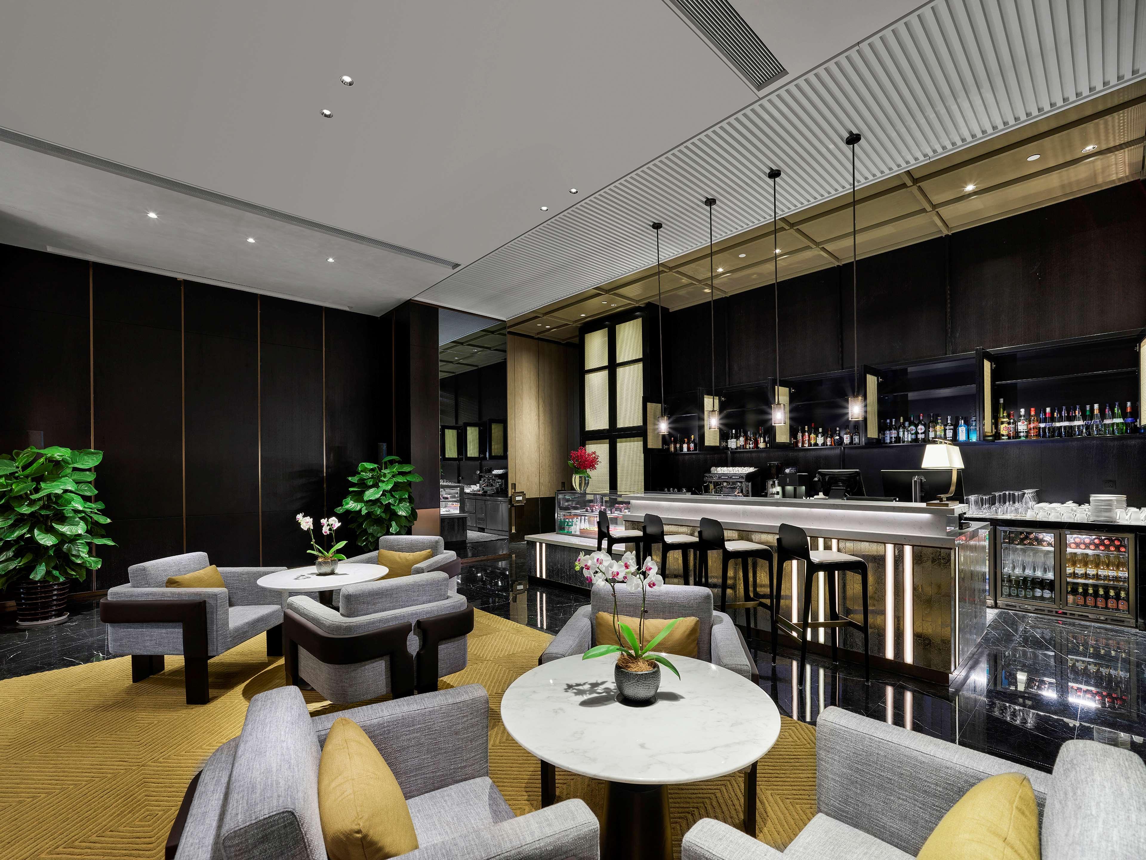 Hilton Jiaxing Hotel Bagian luar foto