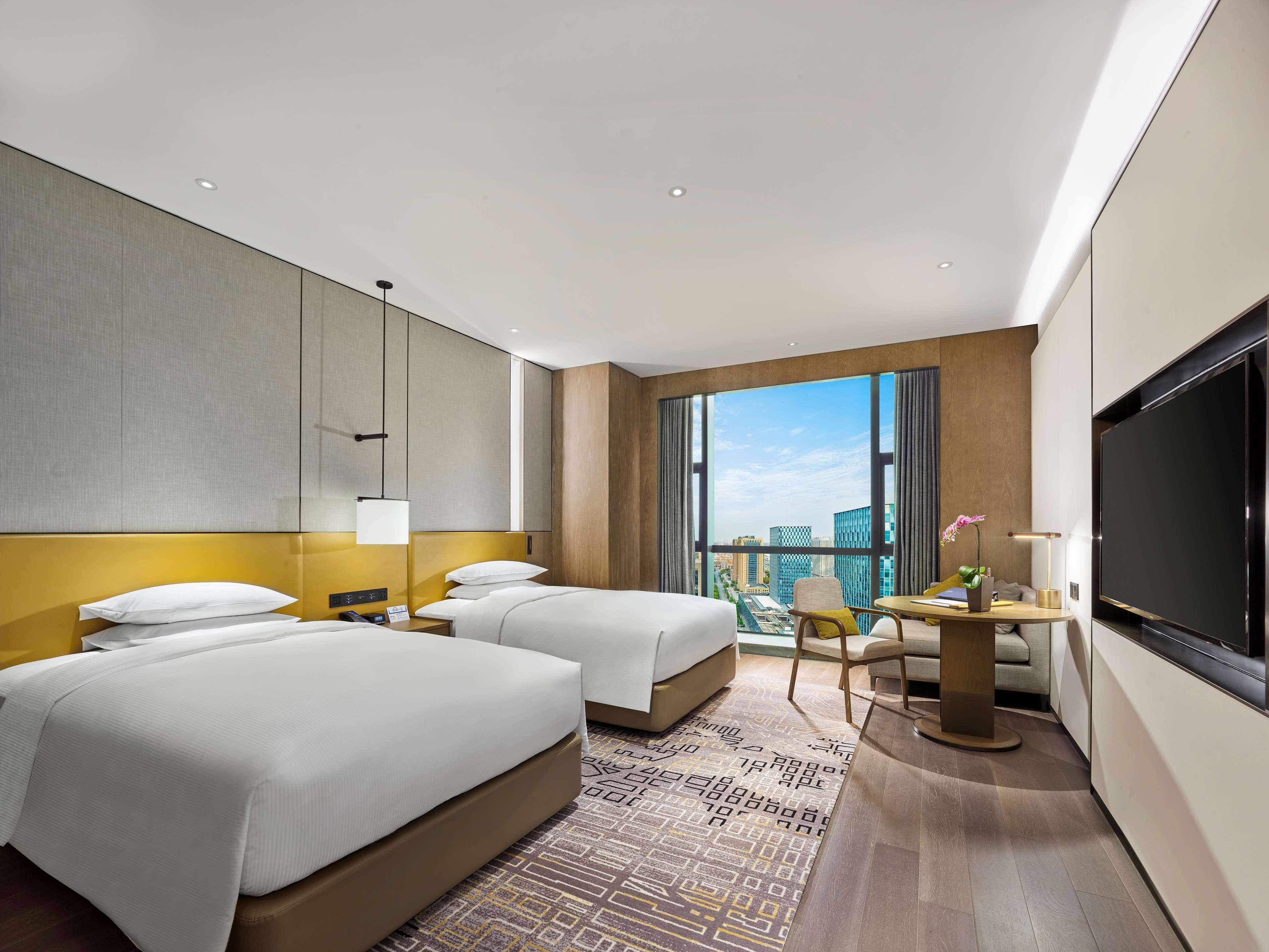 Hilton Jiaxing Hotel Bagian luar foto