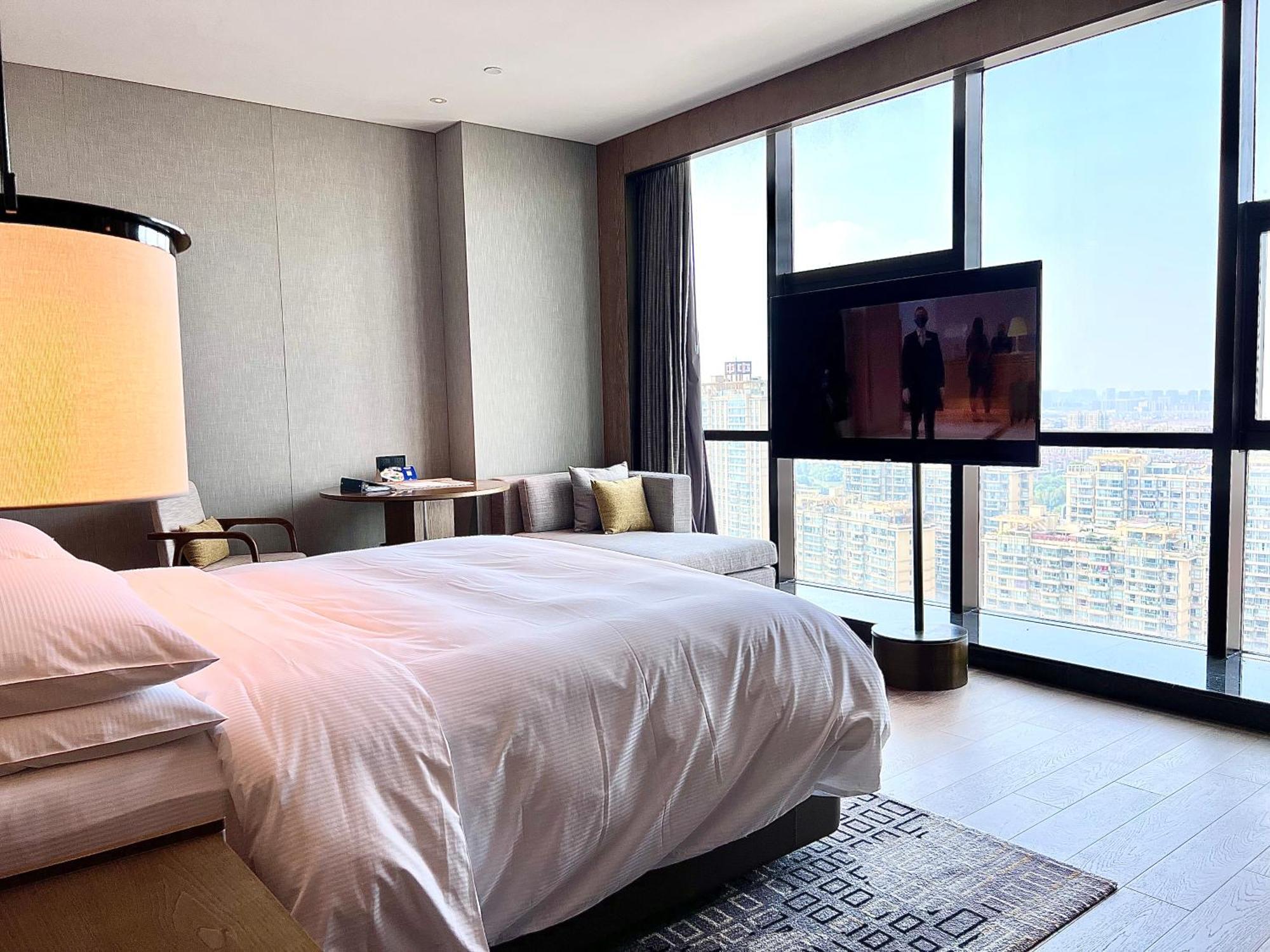 Hilton Jiaxing Hotel Bagian luar foto