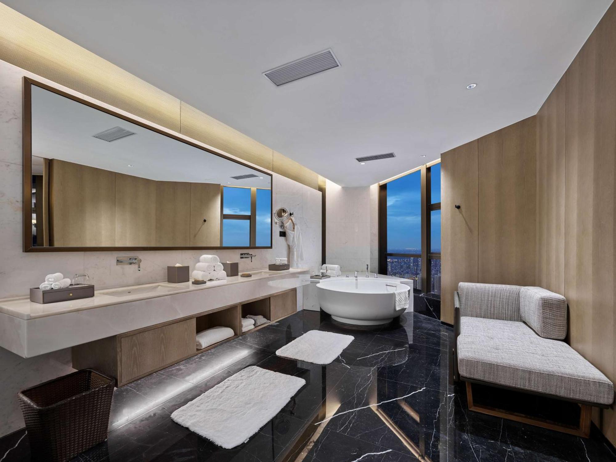 Hilton Jiaxing Hotel Bagian luar foto