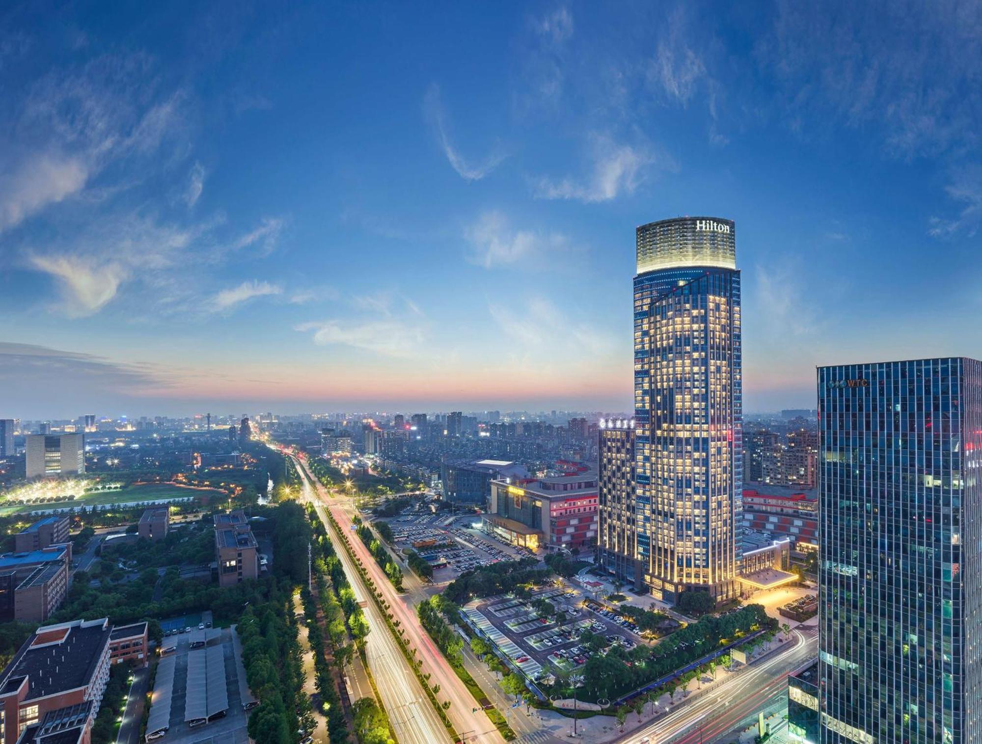 Hilton Jiaxing Hotel Bagian luar foto